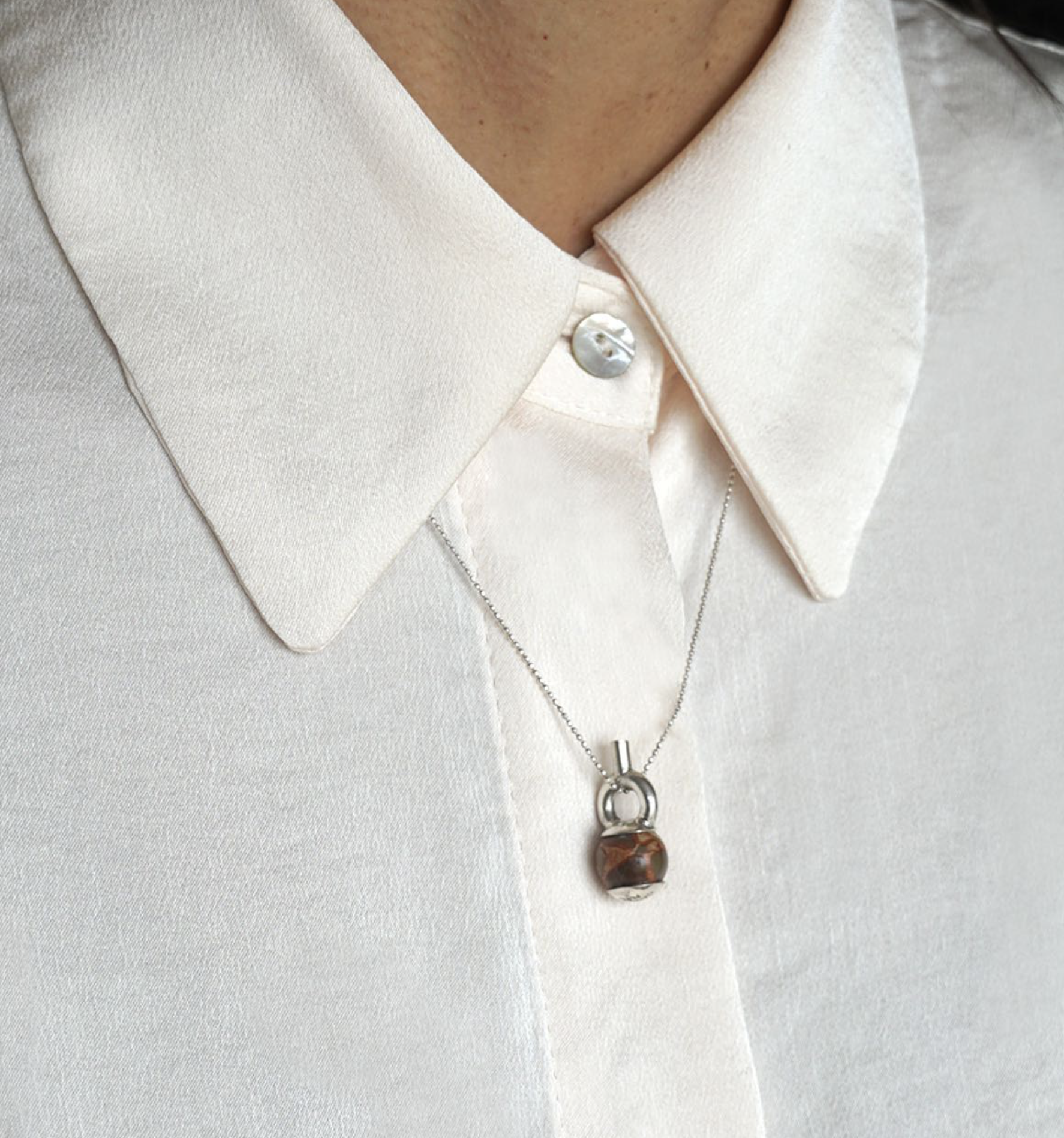 Collar Cocha Jaspe Huanuqueño - Imagen 2